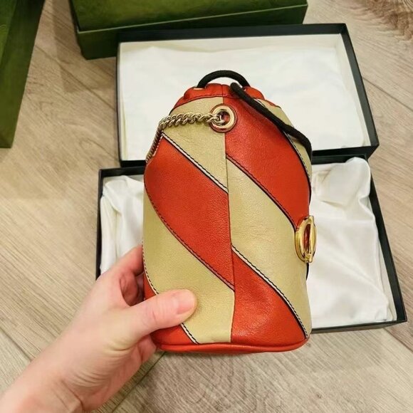 NIB Authentic Gucci GG Marmont Bucket Bag Diagonal Quilted Leather Mini-ORANGE - Picture 2 of 5